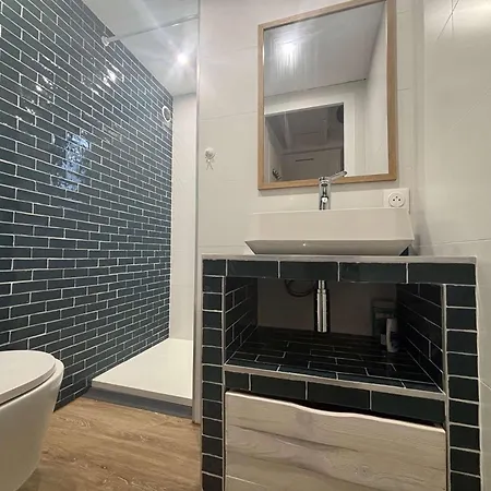 Sejour Au A ! * ביסקארוס